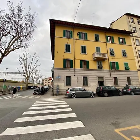 Italian Experience-vintage In Apartment *